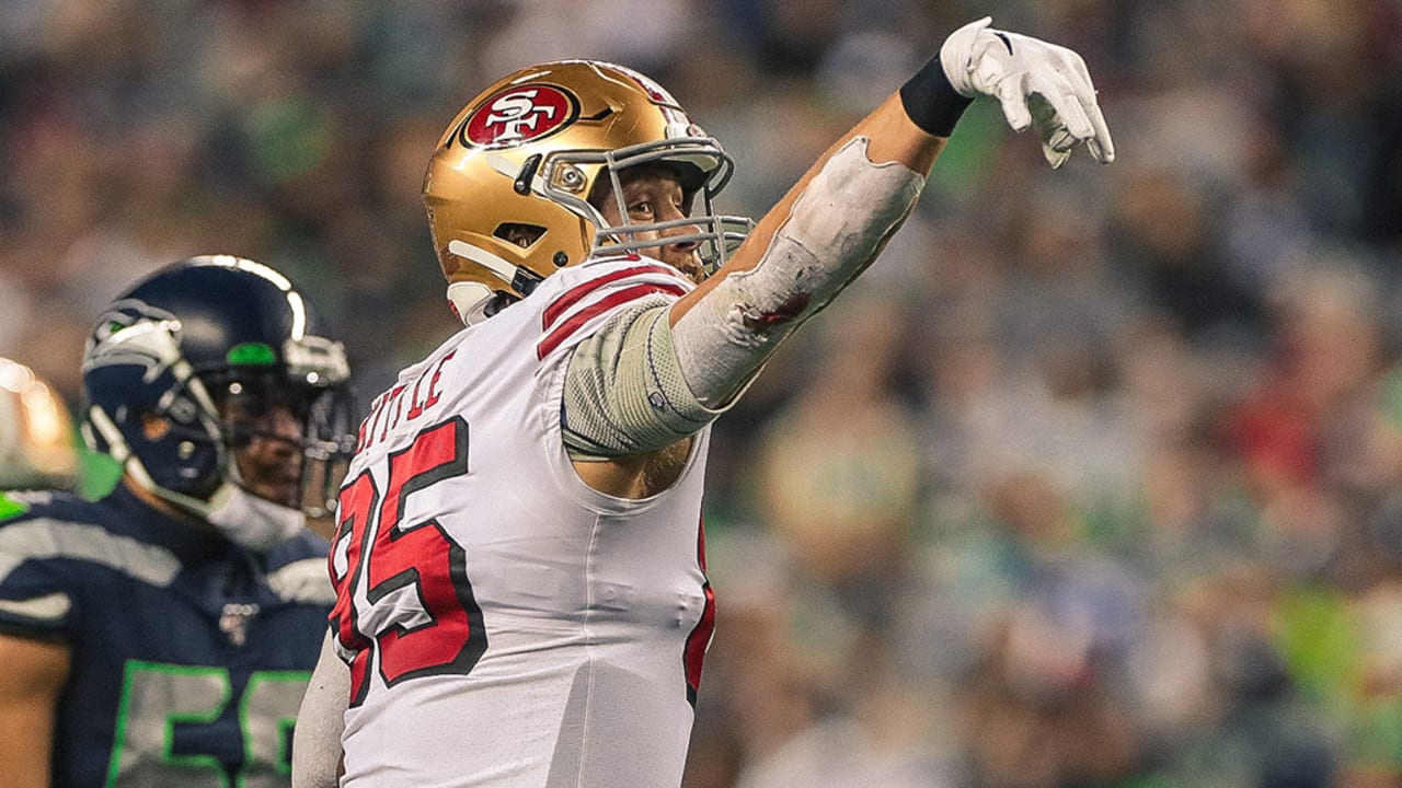 These 7 49ers players landed in PFF's top 10 for their positions