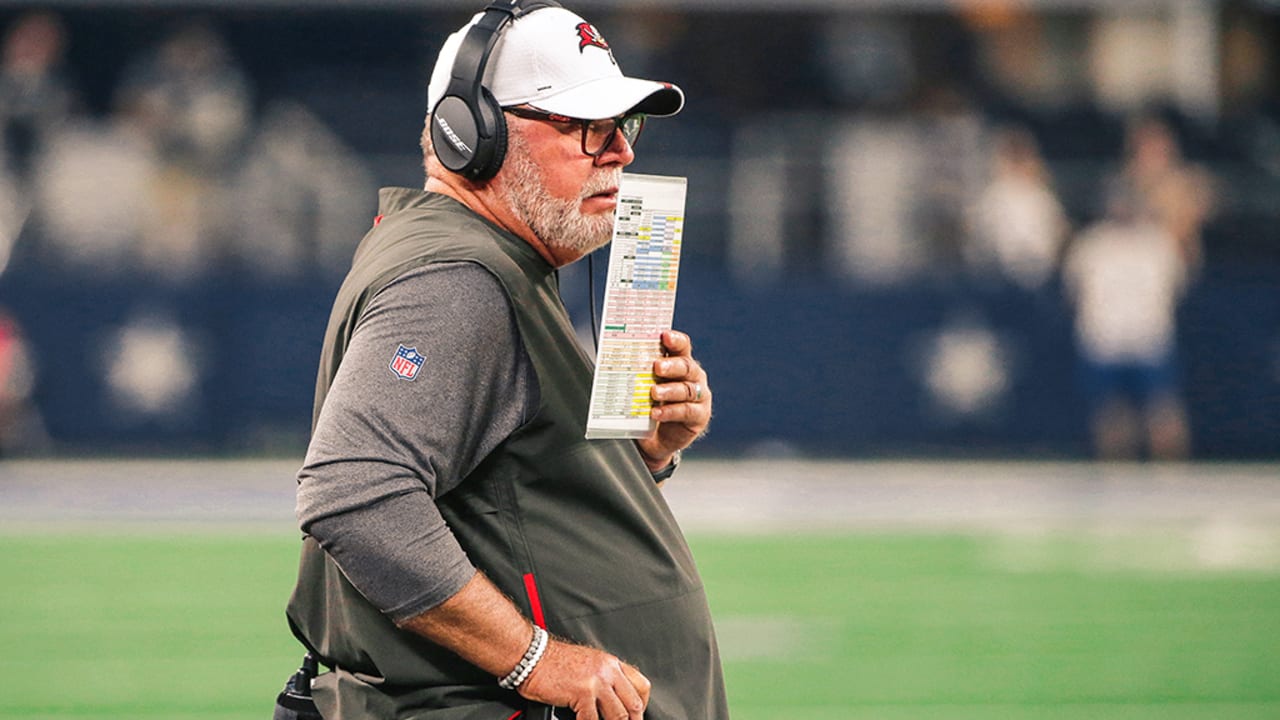 Tampa Bay Buccaneers Head Coach Bruce Arians 9419
