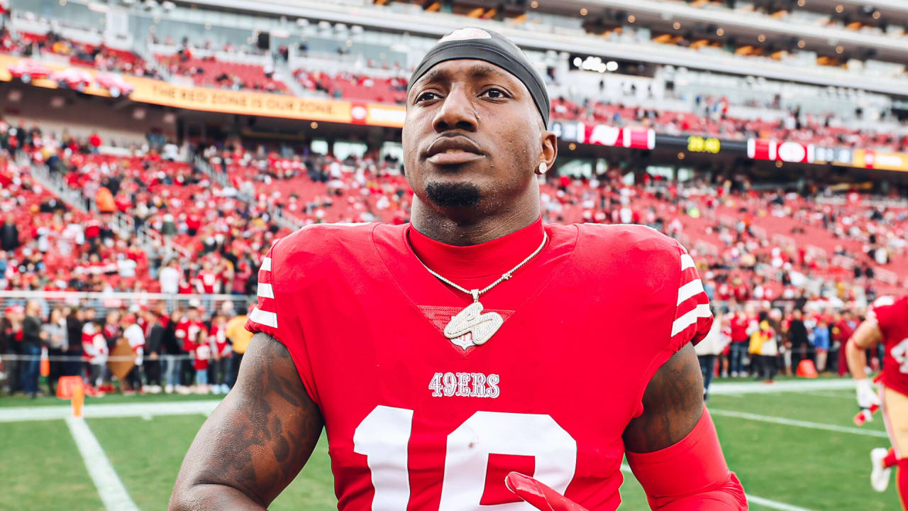 Deebo Samuel injury: 49ers star WR carted off field