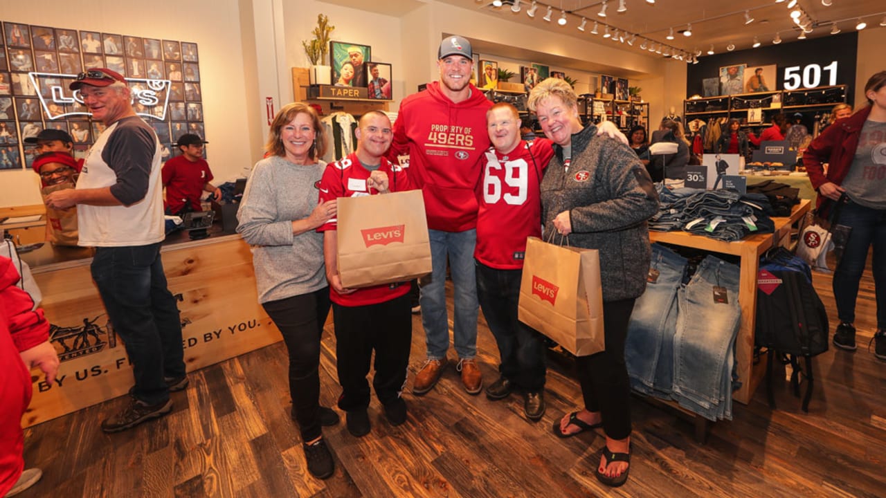 Levi's® and Mike McGlinchey Host Shop with a Player Event