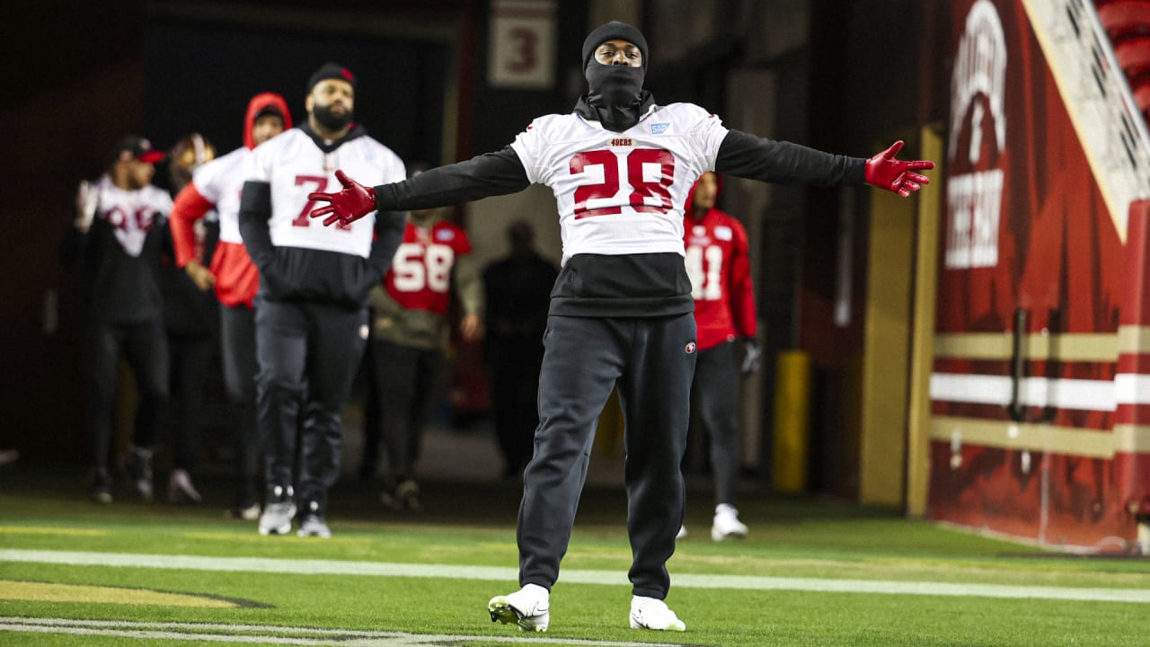 49ers Players Practice in Levi's® Stadium Before 'TNF' vs. the Seahawks