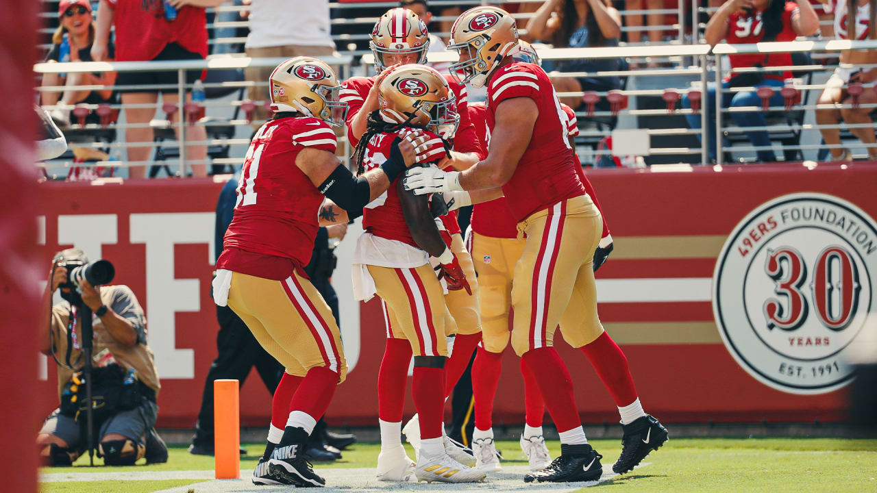 49ers injury news: Trey Lance will miss a week with a “small chip fracture”  on his finger - Niners Nation