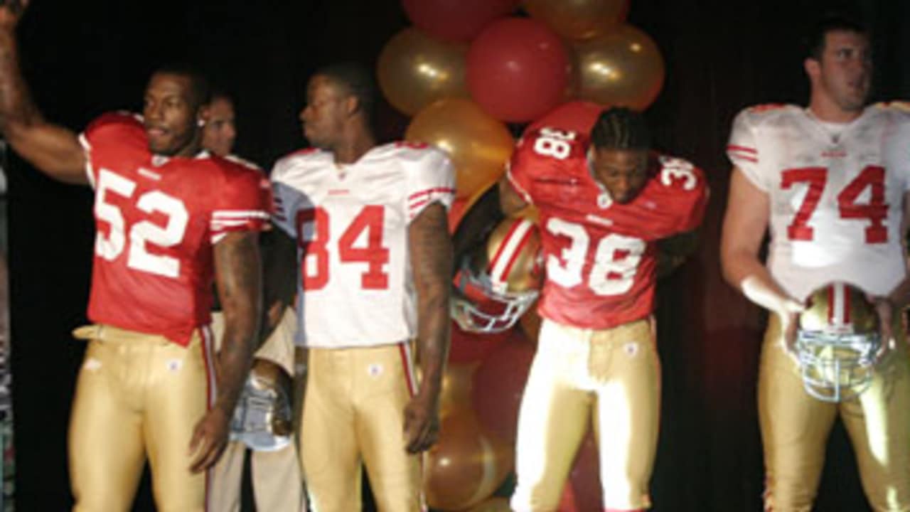 49ers Unveil Classic Uniforms