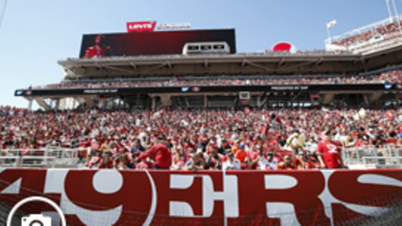 San Francisco 49ers 2014 Levis Stadium Inaugural Season Ticket Holder  Wooden Box