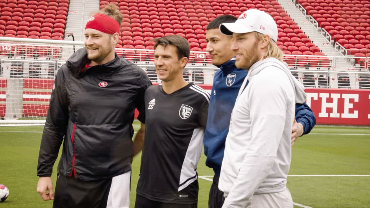 49ers Linebackers Get Behind the Lens at SF Giants Game