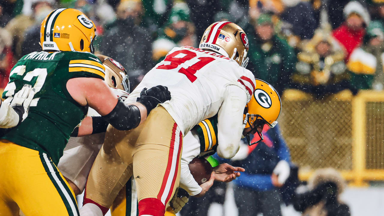 Aaron Rodgers, Packers bounced by 49ers after fourth-quarter collapse - The  Washington Post