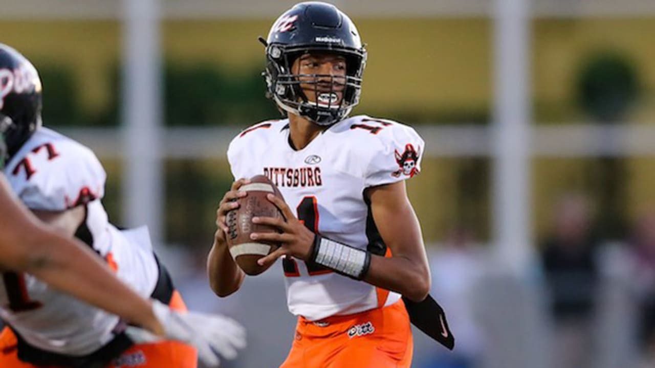 49ers PREP selects Jerry Johnson of Pittsburg High School as the 2019 Week  4 Player of the Week presented by U.S. Bank