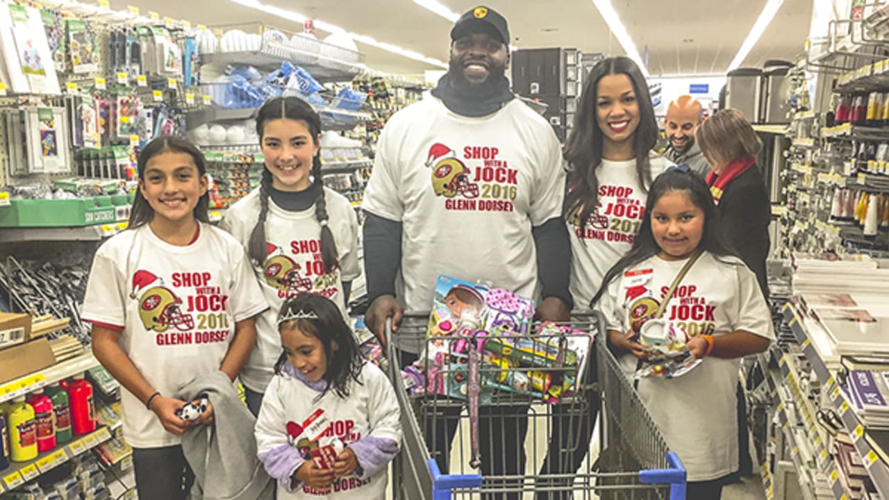 Cardinals give back with annual 'Shop with a Jock'