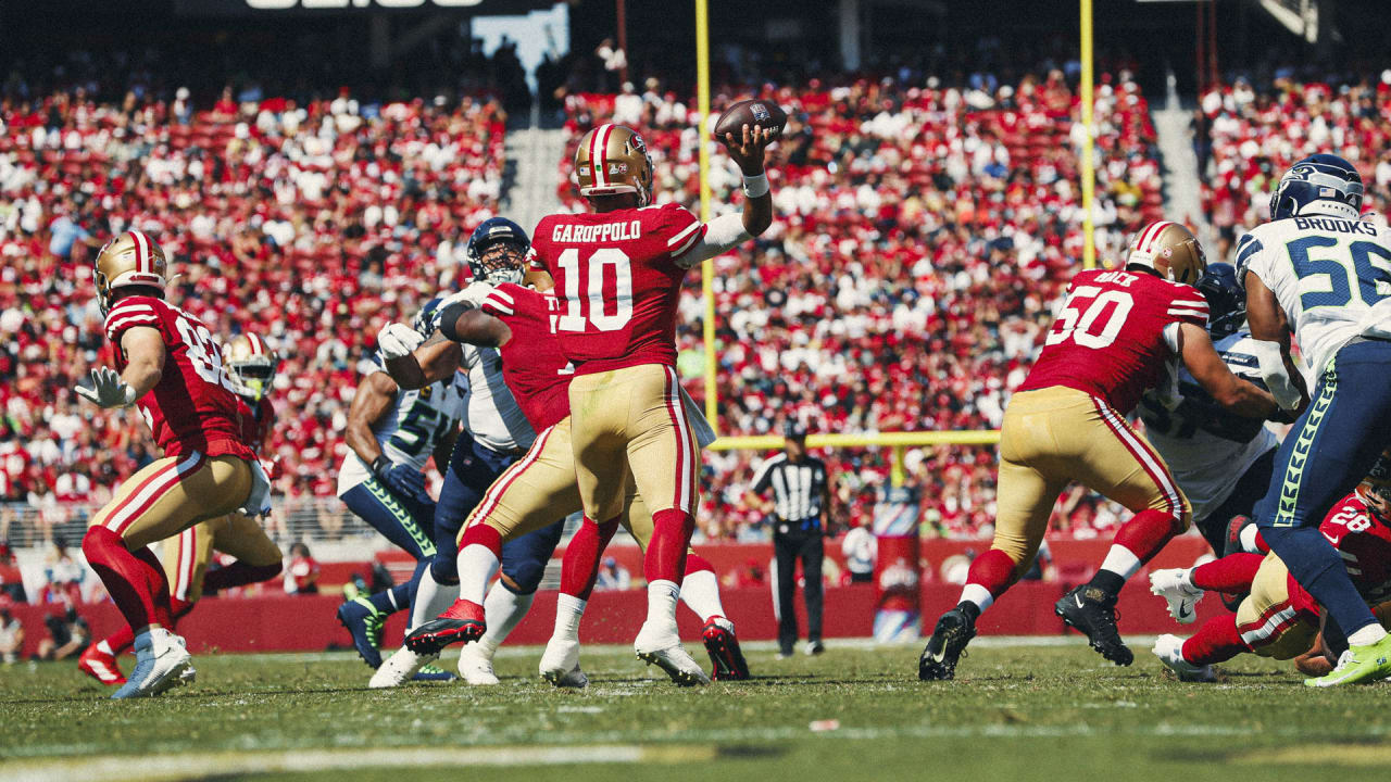 Seattle Seahawks vs. San Francisco 49ers. NFL Game. American Football  League match. Silhouette of professional player celebrate touch down.  Screen in Stock Photo - Alamy