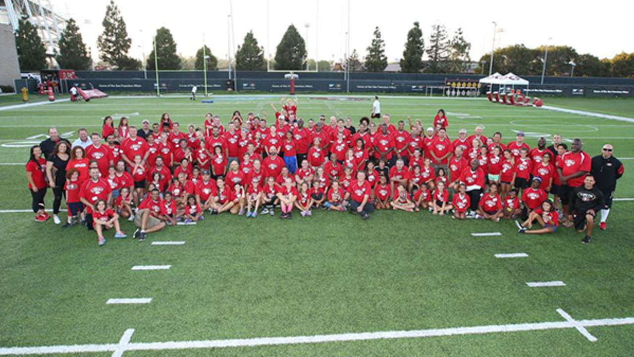 49ers Partner with Bay Area Women's Sports Initiative to Host Dads and