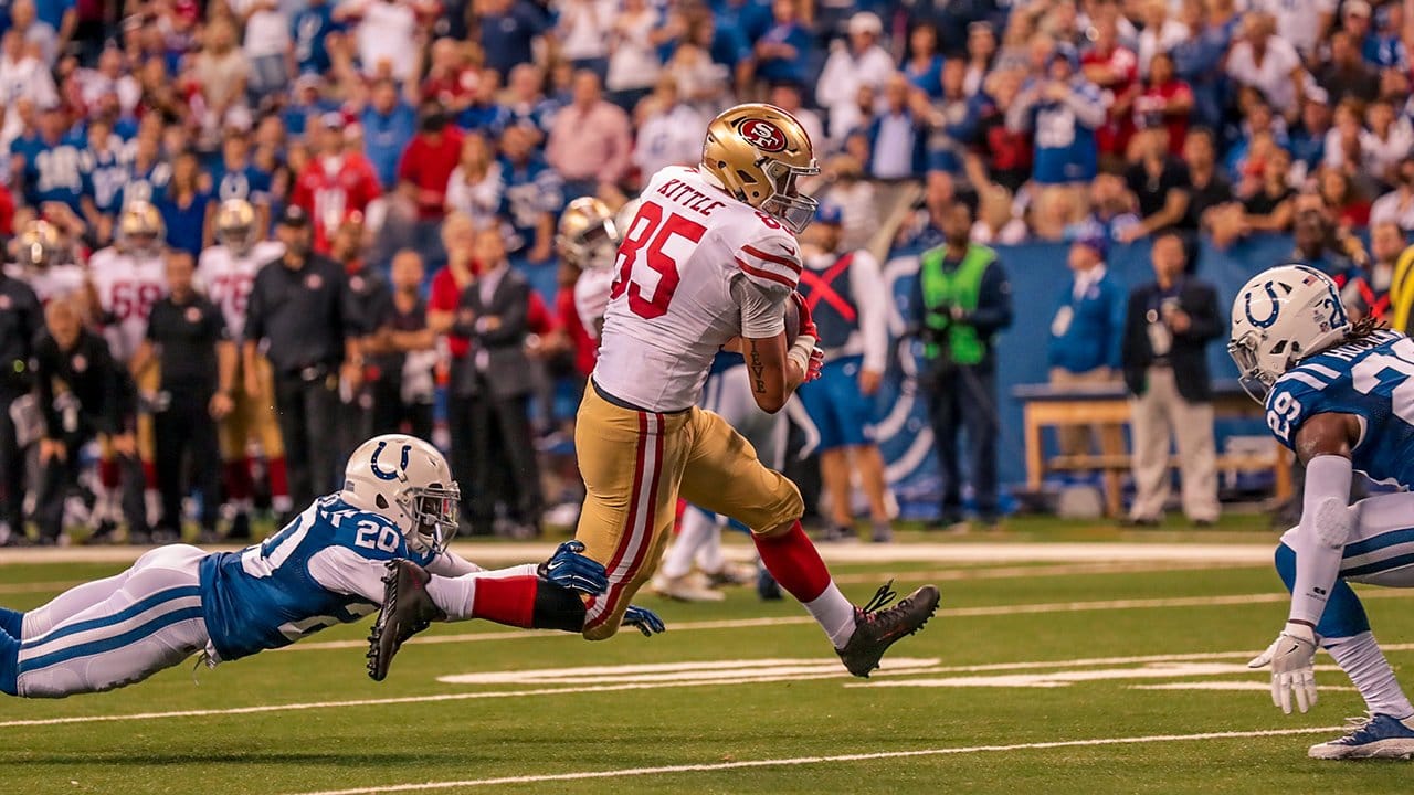 Chris Conley Dives to Snag 34-Yard Bomb from Sam Darnold