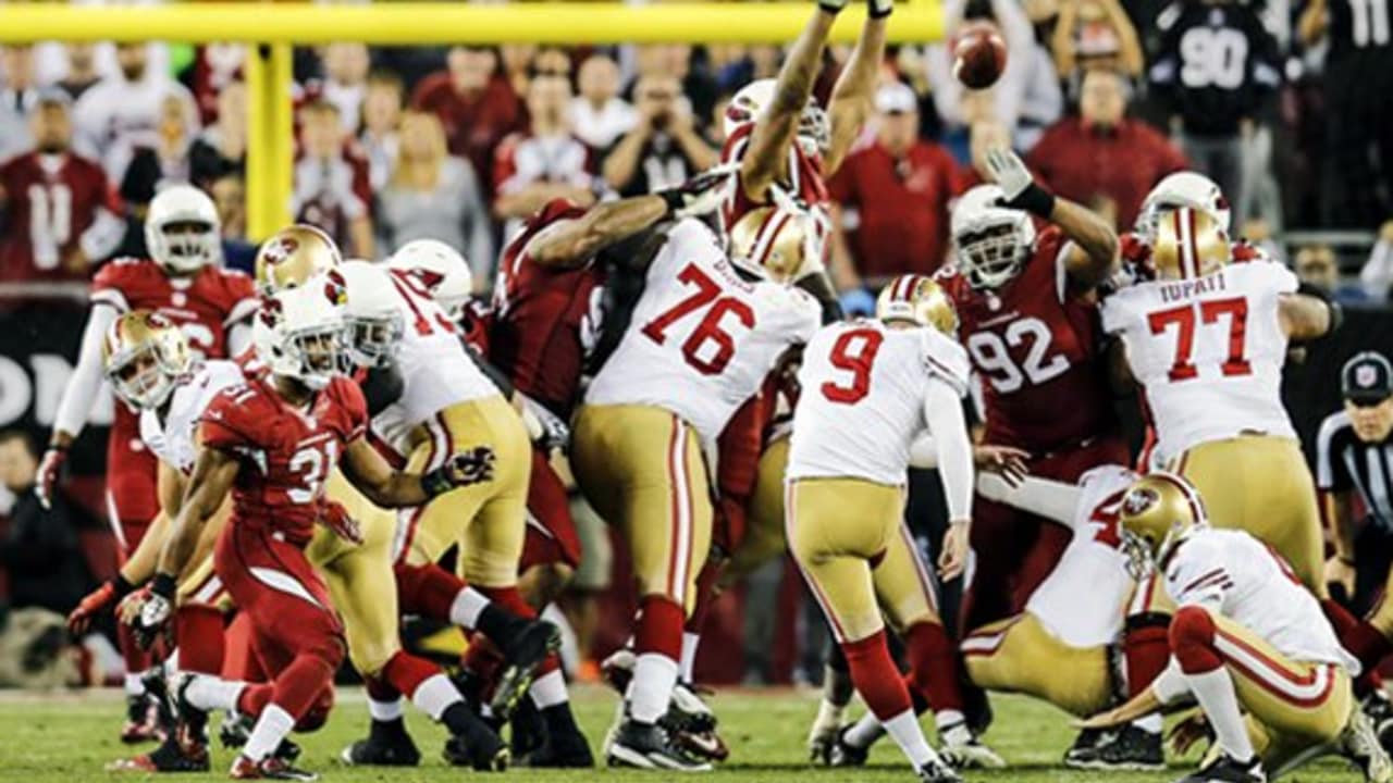 San Francisco 49ers kicker Phil Dawson (9) splits the uprights with a 35  yard field goal in overtime to beat the New Orleans Saints 27-24 at the  Mercedes-Benz Superdome in New Orleans