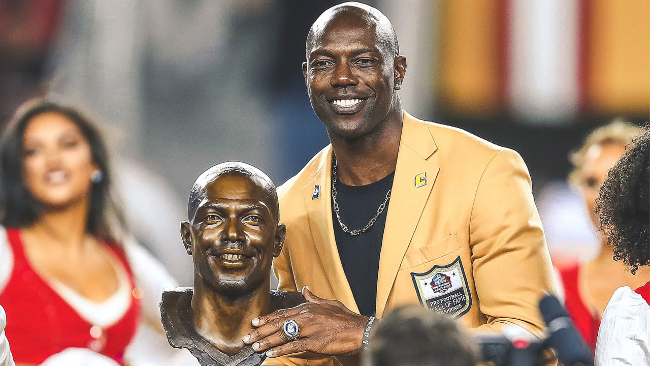 49ers to induct Terrell Owens into Hall of Fame - and this time he