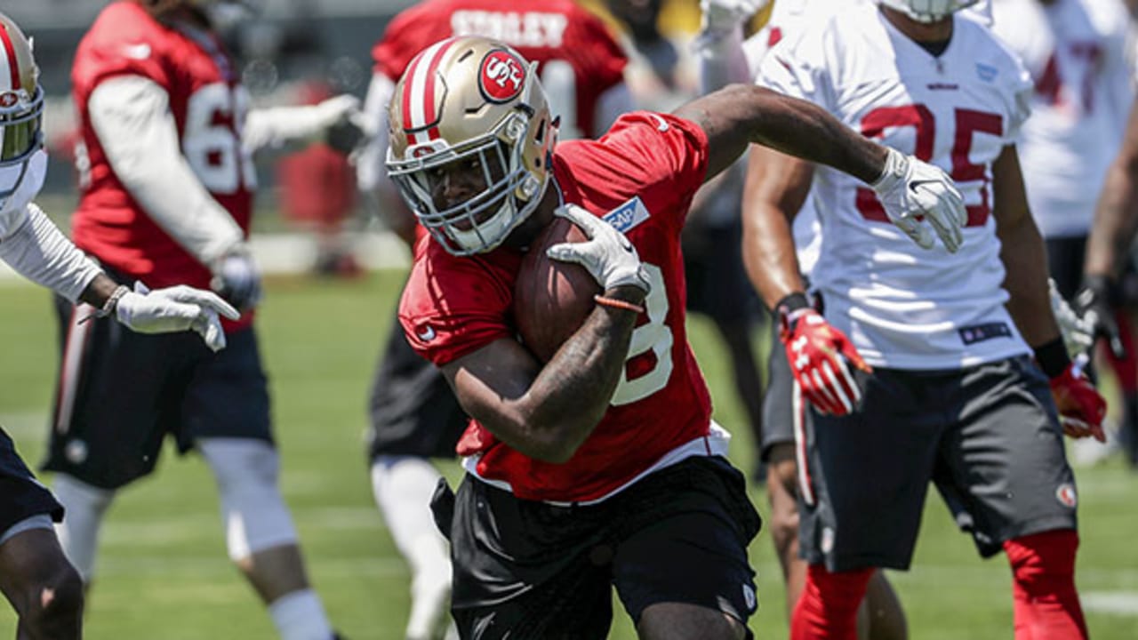 49ers training camp report: Tim Hightower -- not Carlos Hyde -- on field  for first play of practice