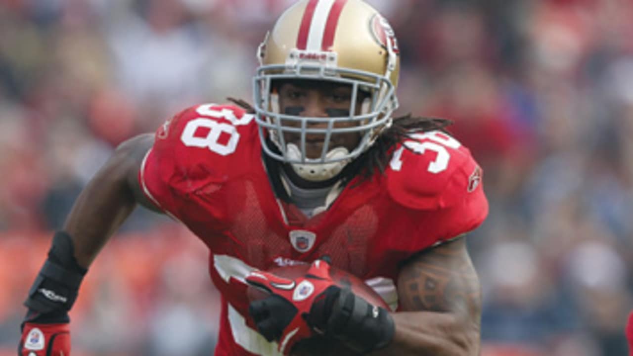 49ers activate LB NaVorro Bowman ahead of Seahawks game