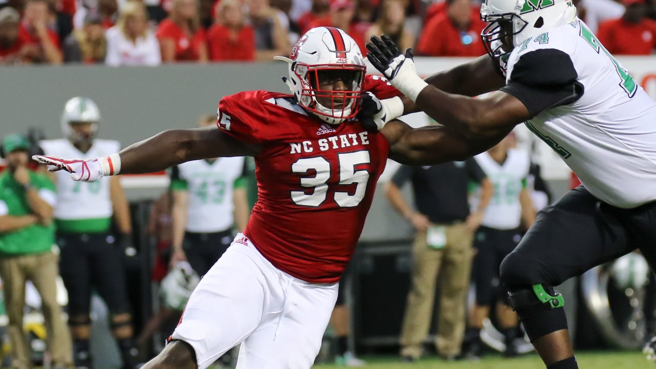 49ers Sign DL Kentavius Street