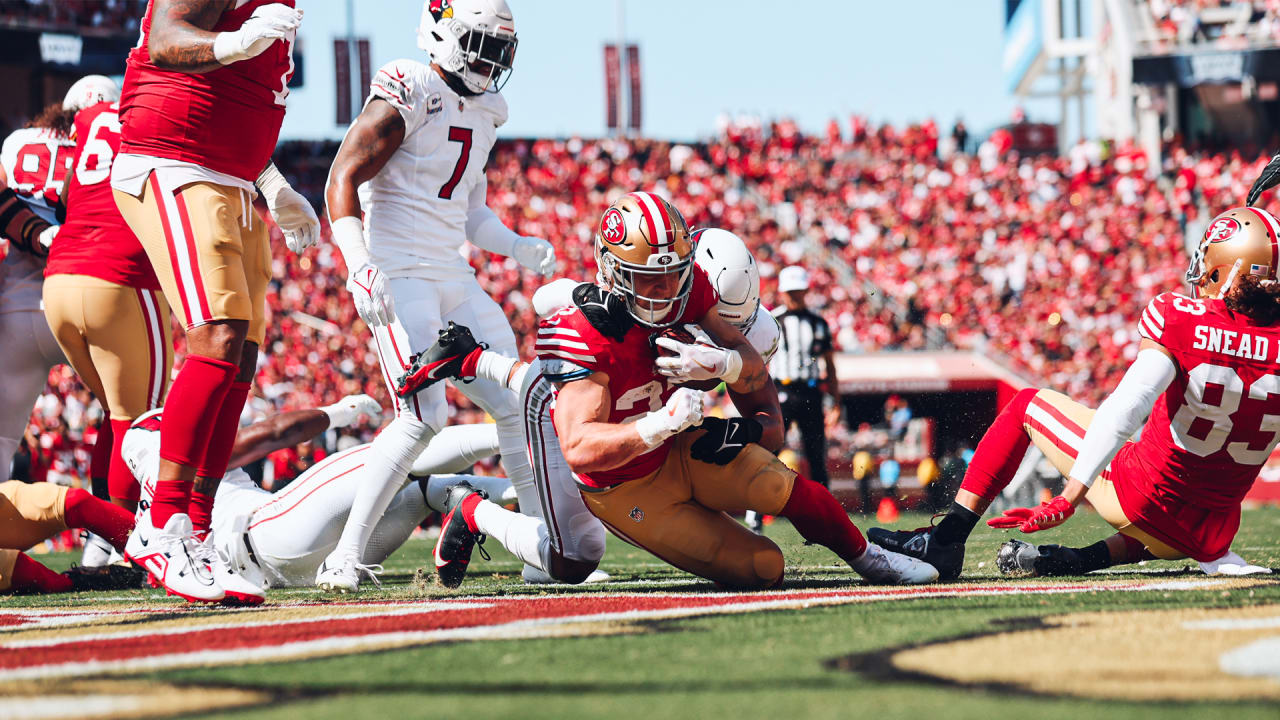 McCaffrey scores 4 TDs to lead the 49ers past the Cardinals 35-16