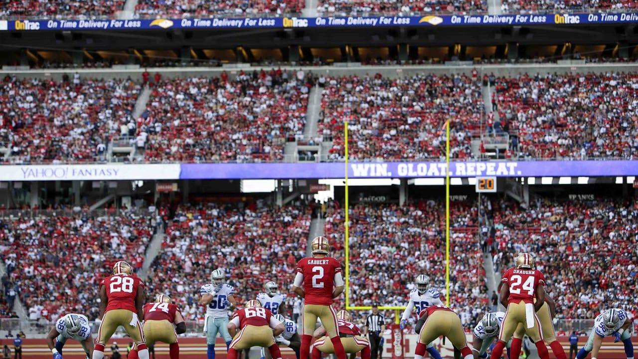 10,970 Cowboys Vs 49ers Stock Photos, High-Res Pictures, and Images - Getty  Images