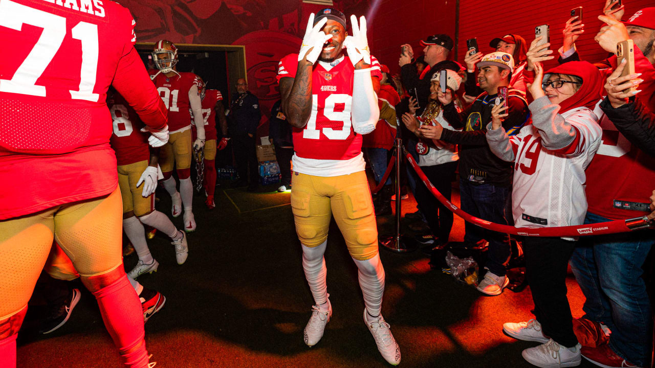 December 09, 2018: The 49ers mascot, Sourdough Sam, fires up the crowd,  during a NFL football game between the Denver Broncos and the San Francisco  49ers at the Levi's Stadium in Santa