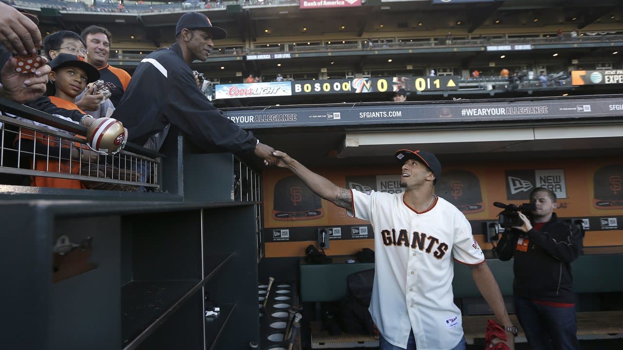 49ers Throw First Pitch at SF Giants Game