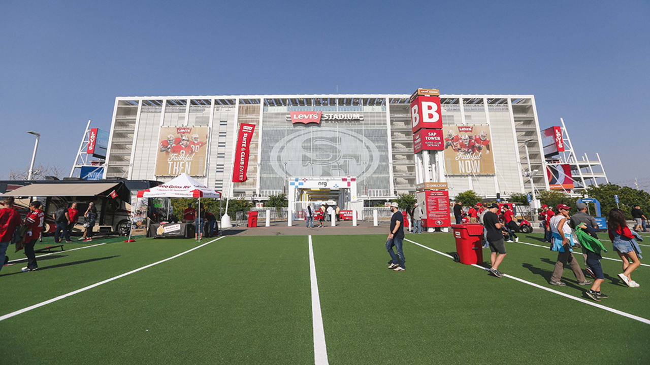 Levi's Stadium is entering its 10th year. Is the 49ers stadium good?