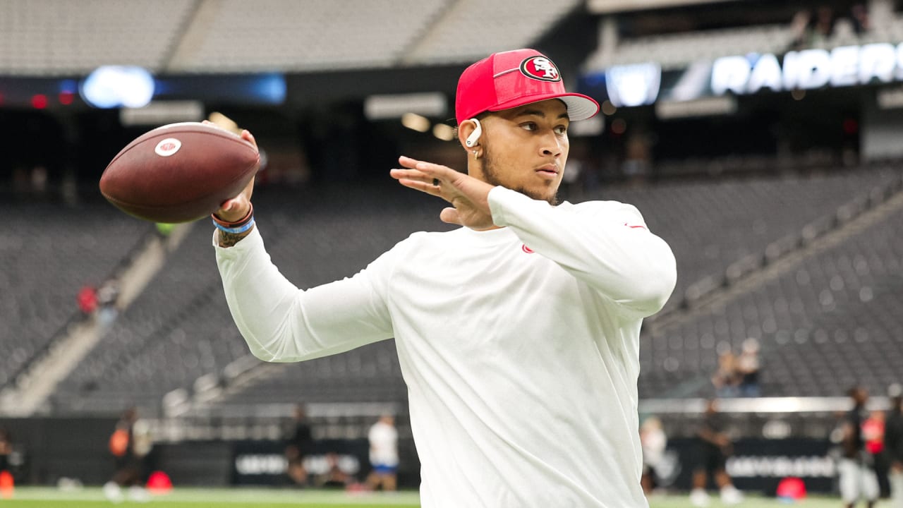 Pregame photos: Broncos arrive and prepare for Week 4 game vs. Raiders