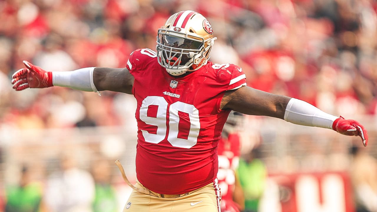 49ers Sign DL Earl Mitchell, Waive DB 