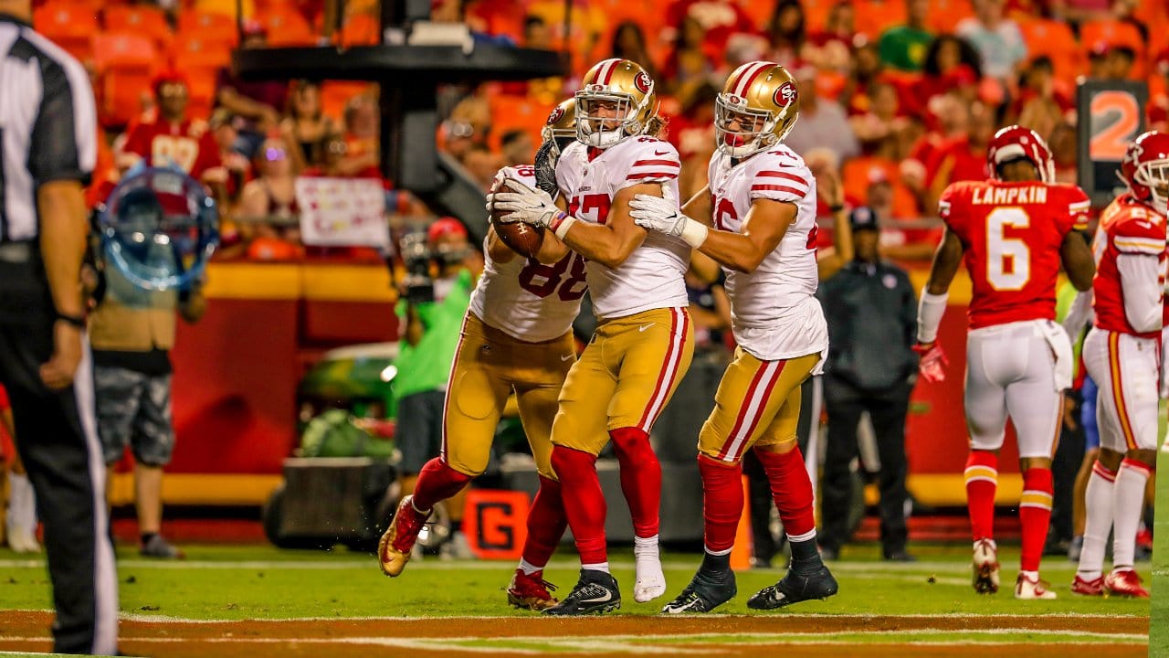 San Francisco 49ers' T.Y. McGill, middle, takes part in drills during the  NFL team's football training camp in Santa Clara, Calif., Wednesday, July  26, 2023. (AP Photo/Jeff Chiu Stock Photo - Alamy