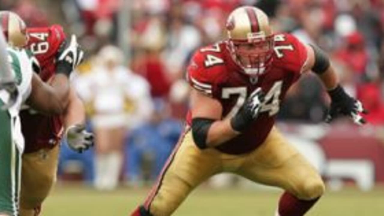 49ers sign veteran tackle Joe Staley to 2-year extension