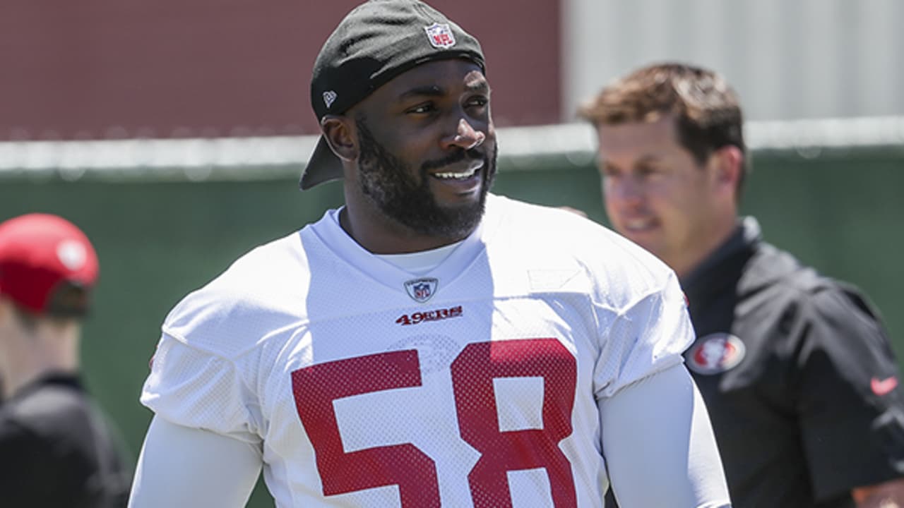 San Francisco 49ers Fred Beasley sits on the bench near the end of