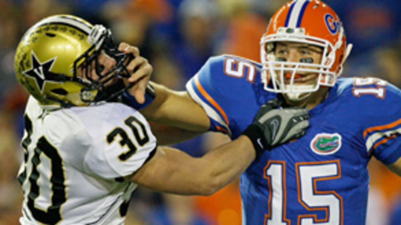 Florida Gators QB Tim Tebow elected to College Football Hall of Fame