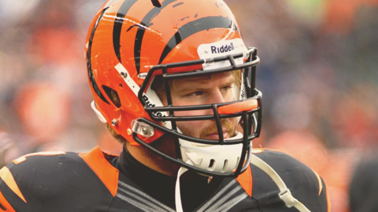 49ers Sign OT Tanner Hawkinson to Practice Squad