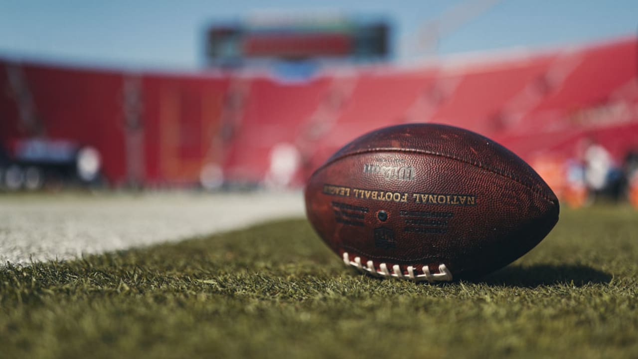 Training day: Pacific alumna works on the sidelines with 49ers, Professional