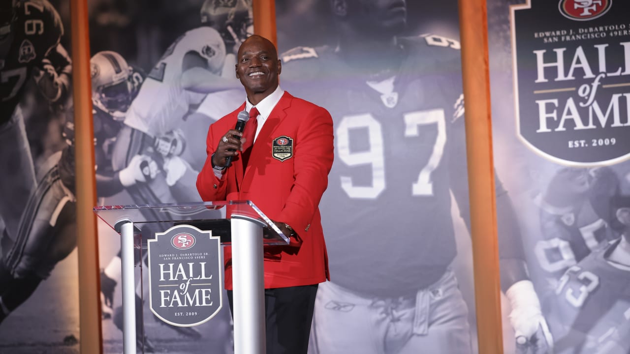Bryant Young Gets Inducted into the 49ers Hall of Fame