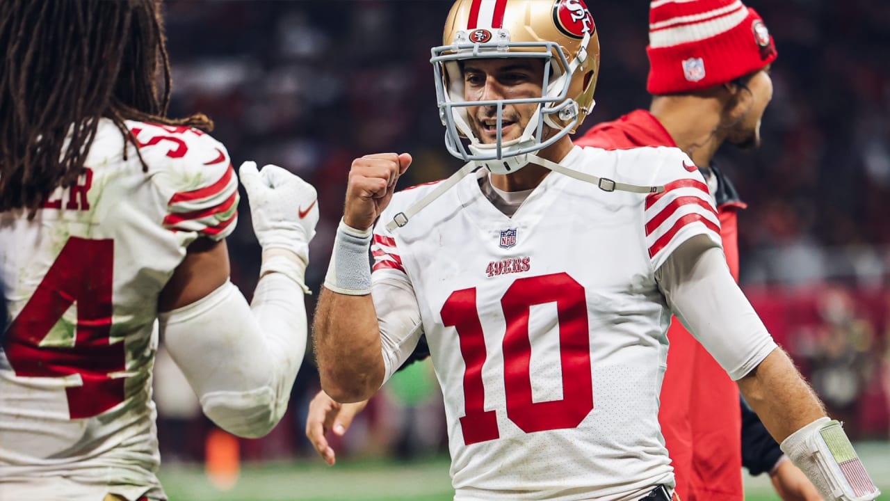 Garoppolo throws for 4 TDs, 49ers top Cards in Mexico City