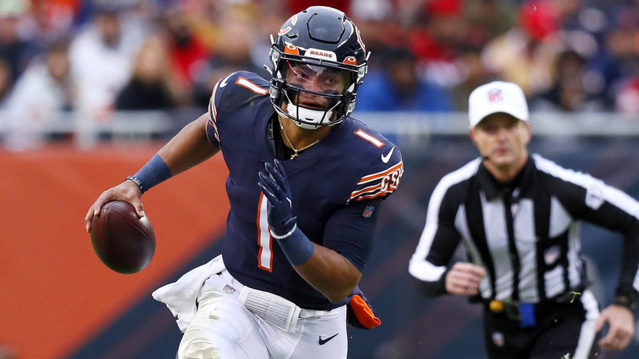 Justin Fields shows true colours after Chicago Bears beaten by Green Bay  Packers - Mirror Online