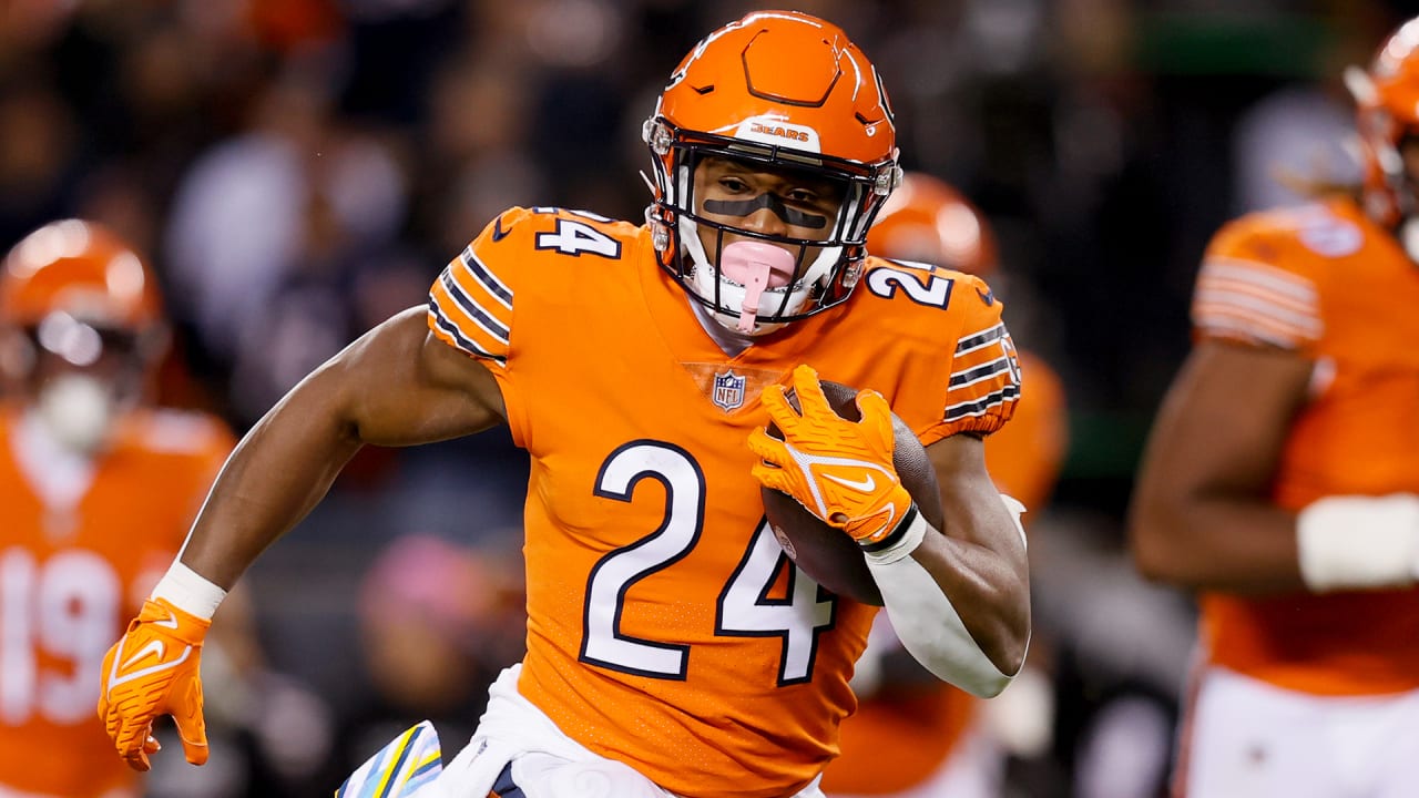 Chicago Bears camp observations: Khalil Herbert shakes it off - Sports  Illustrated Chicago Bears News, Analysis and More