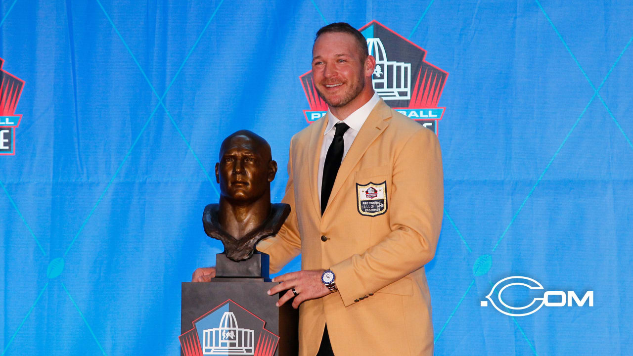 See the sights from the festivities in Canton Ohio as Brian Urlacher receiv...