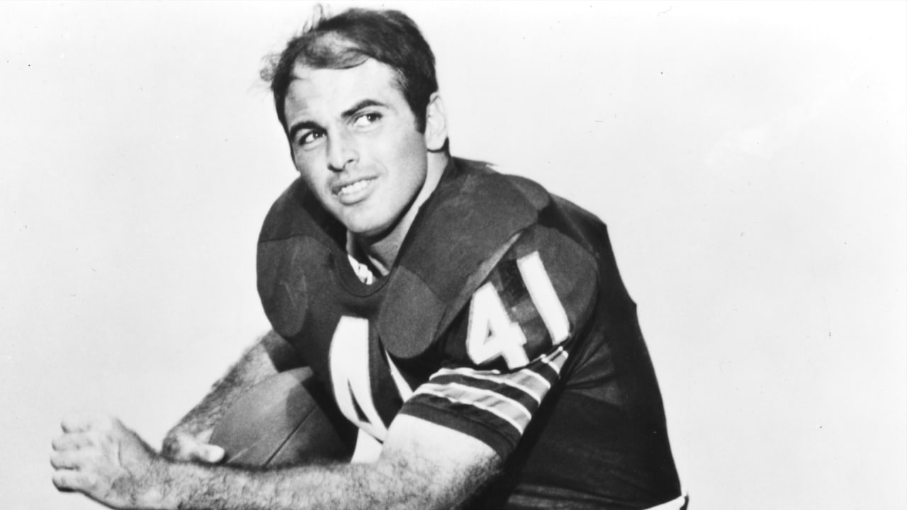 Remembering former Chicago Bears RB Brian Piccolo 50 years after his passing