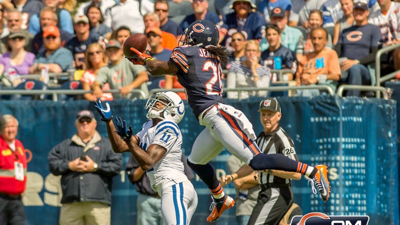 Chicago Bears defensive end Henry Melton (69) celebrates after