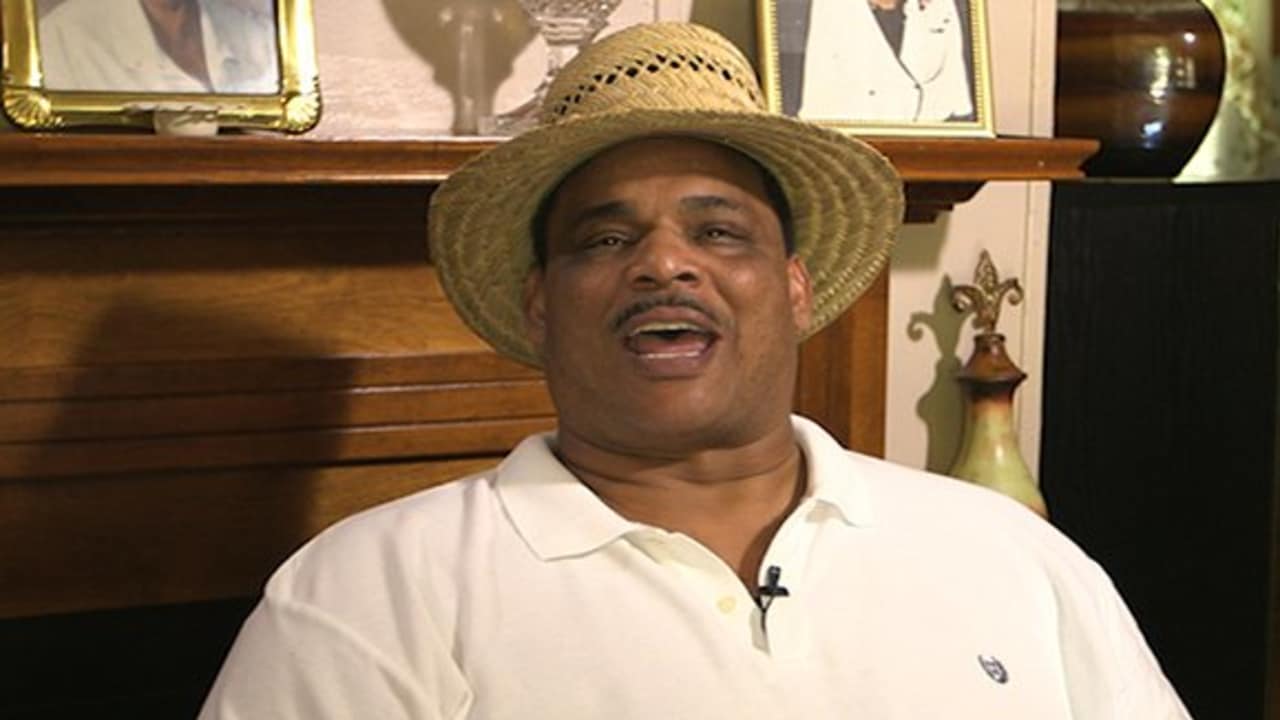 Former players congratulate Ditka