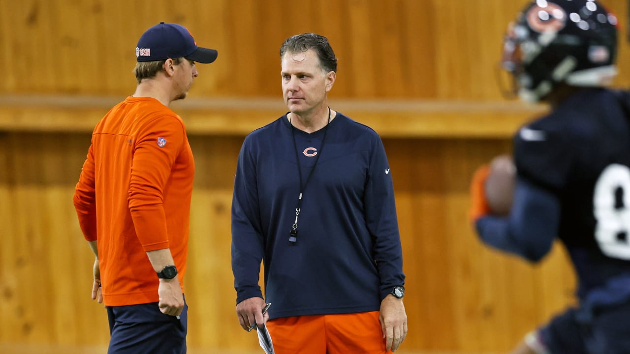 Chicago Bears HC Matt Eberflus speaks on a number of team issues