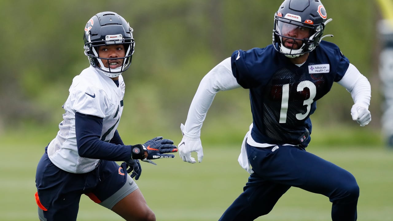 Chicago Bears 2023 Rookie Tryout, offensive lineman Alfred Edwards puts on  his helmet during the NFL football team's rookie minicamp at Halas Hall in  Lake Forest, Ill., Saturday, May 6, 2023. (AP