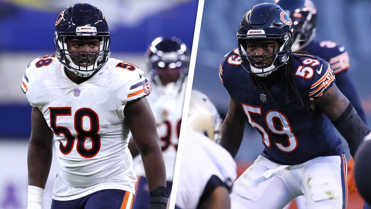 Chicago Bears linebacker Roquan Smith (58) chases a play against the  Jacksonville Jaguars during the second