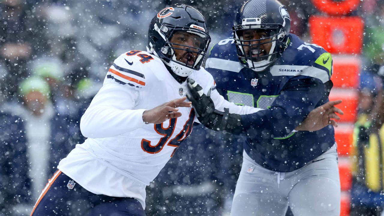 Seahawks stunned by Bears in loss, officially eliminated from