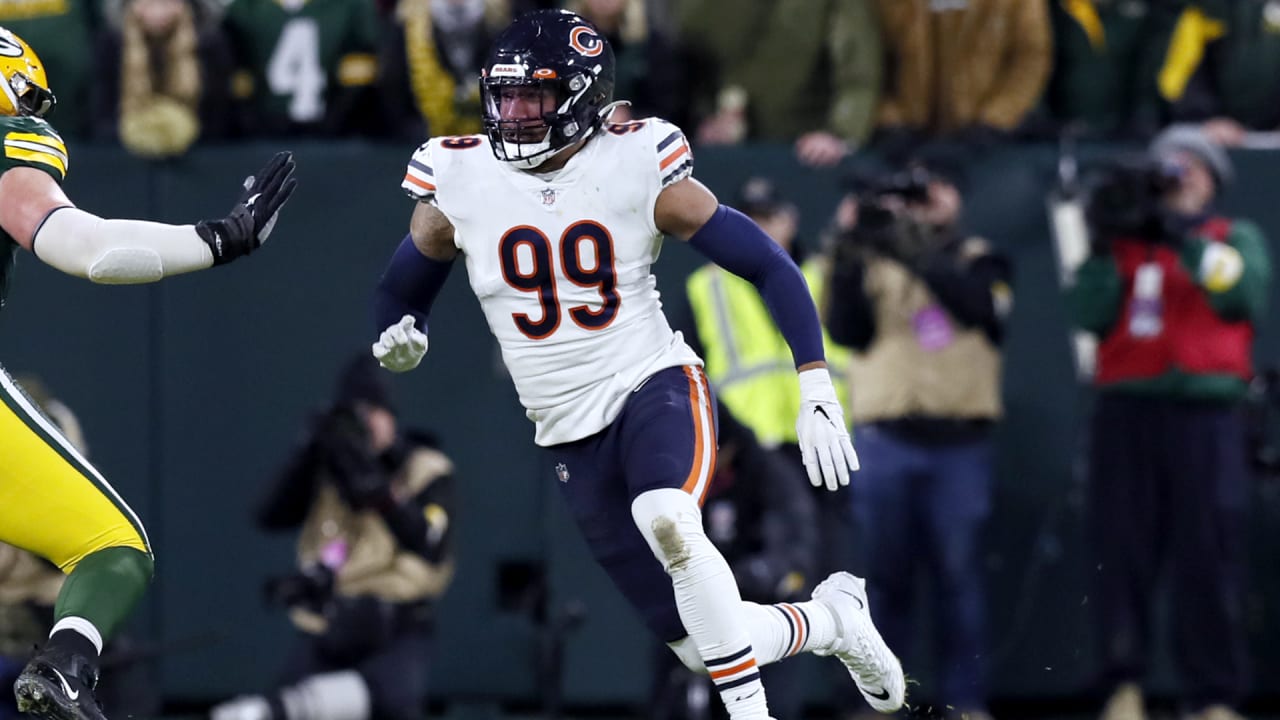 Chicago Bears defensive end Trevis Gipson (99) prior to an NFL