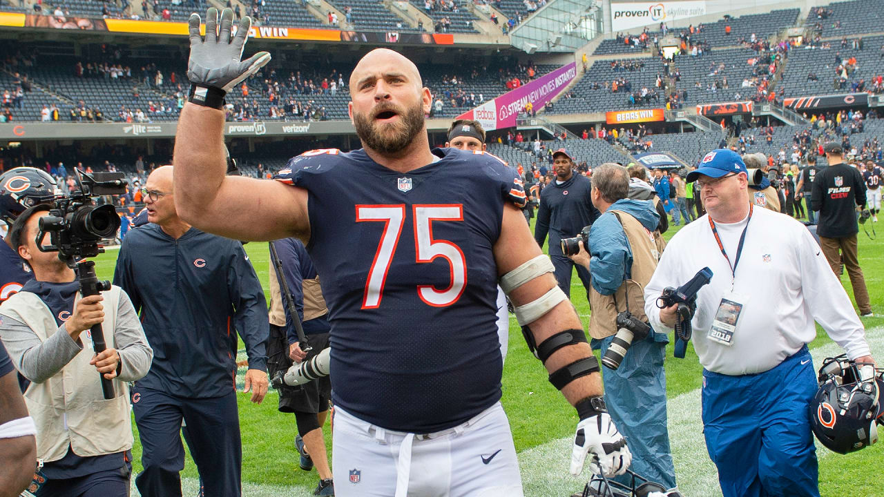 Bears dismiss Kyle Long from final training camp practice for