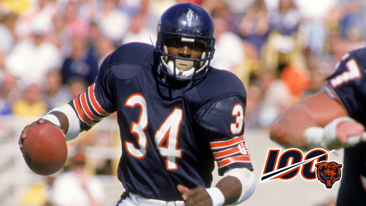 Chicago Bears Countdown to Kickoff: 34 Days with Walter Payton