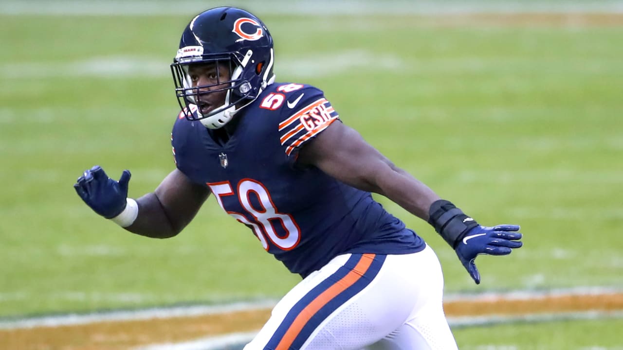 Roquan Smith Chicago Bears vs Aaron Rodgers Green Bay Packers