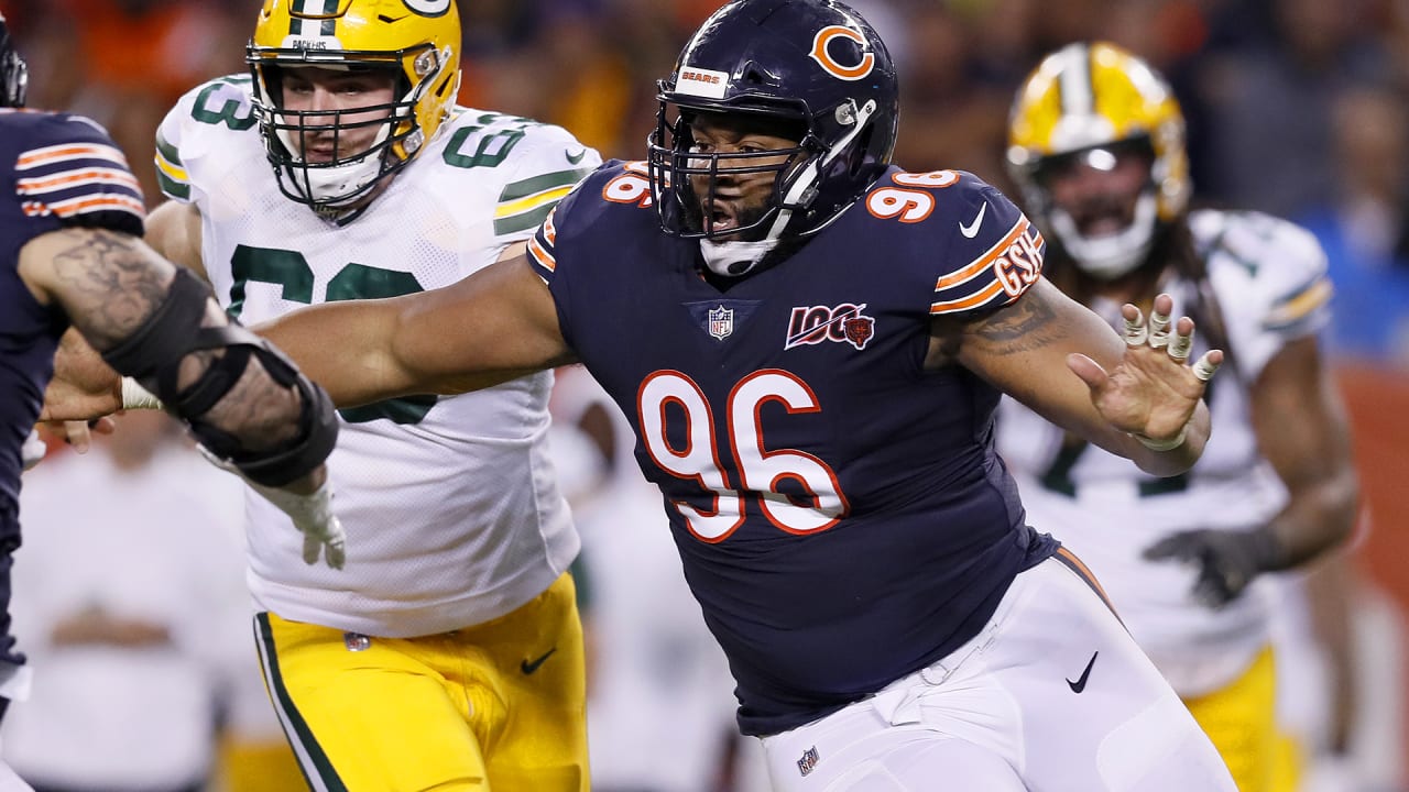 Chicago Bears, Urged On By Akiem Hicks, Will Return To Orange Jerseys